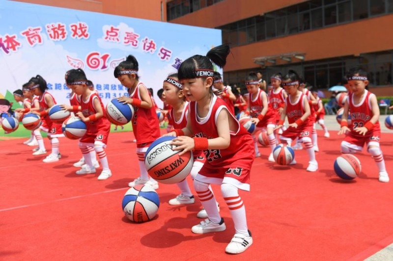 西甲皇马2：1挫华历简奴 马体会1：2不敌基达菲